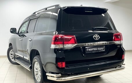 Toyota Land Cruiser 200, 2020 год, 7 690 000 рублей, 6 фотография