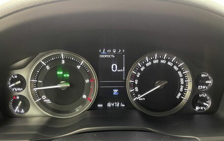 Toyota Land Cruiser 200, 2020 год, 7 690 000 рублей, 23 фотография