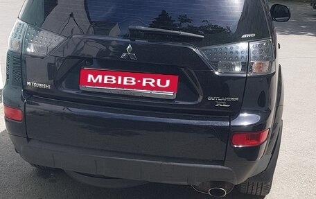 Mitsubishi Outlander III рестайлинг 3, 2008 год, 1 215 000 рублей, 12 фотография