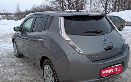 Nissan Leaf I, 2017 год, 960 000 рублей, 5 фотография