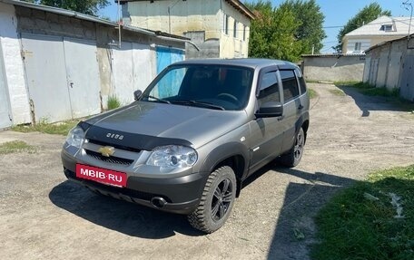 Chevrolet Niva I рестайлинг, 2013 год, 530 000 рублей, 2 фотография