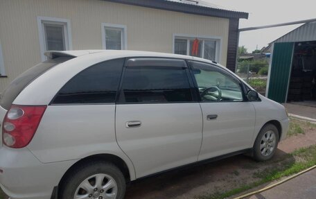 Toyota Nadia, 2000 год, 650 000 рублей, 3 фотография