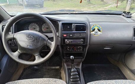 Nissan Almera, 1999 год, 175 000 рублей, 2 фотография