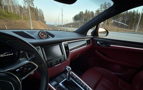 Porsche Macan I рестайлинг, 2015 год, 3 500 000 рублей, 3 фотография