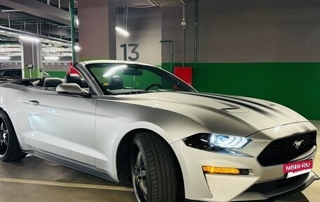 Ford Mustang VI рестайлинг, 2019 год, 3 200 000 рублей, 6 фотография