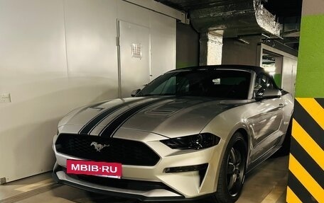 Ford Mustang VI рестайлинг, 2019 год, 3 200 000 рублей, 10 фотография