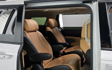 KIA Carnival, 2022 год, 2 970 000 рублей, 13 фотография
