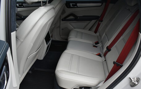 Porsche Cayenne III, 2021 год, 12 750 000 рублей, 16 фотография