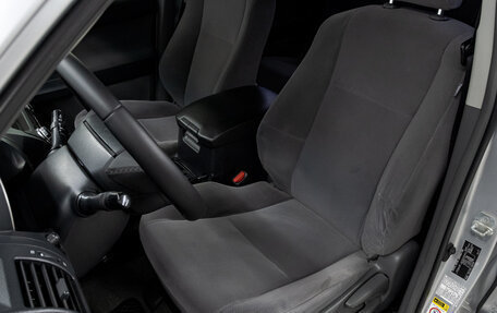 Toyota Land Cruiser Prado 150 рестайлинг 2, 2010 год, 2 350 000 рублей, 14 фотография
