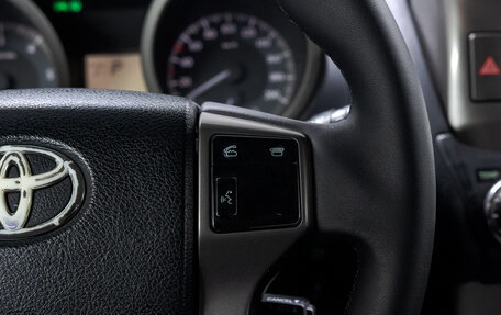 Toyota Land Cruiser Prado 150 рестайлинг 2, 2010 год, 2 350 000 рублей, 21 фотография