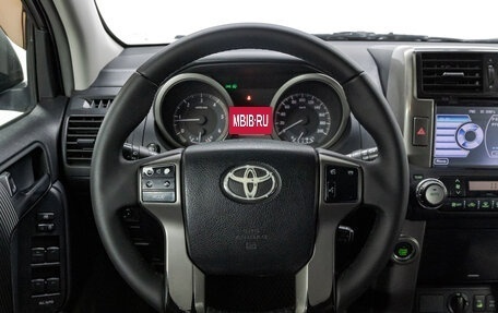 Toyota Land Cruiser Prado 150 рестайлинг 2, 2010 год, 2 350 000 рублей, 19 фотография