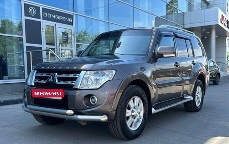 Mitsubishi Pajero IV, 2011 год, 1 490 000 рублей, 2 фотография