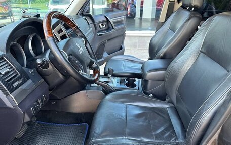 Mitsubishi Pajero IV, 2011 год, 1 490 000 рублей, 12 фотография
