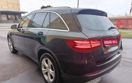 Mercedes-Benz GLC, 2016 год, 2 340 000 рублей, 6 фотография