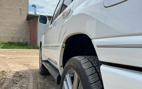 Lexus LX II, 2003 год, 2 050 000 рублей, 7 фотография