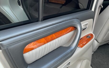Lexus LX II, 2003 год, 2 050 000 рублей, 27 фотография