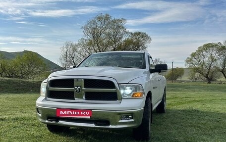 Dodge RAM IV, 2012 год, 3 110 000 рублей, 2 фотография