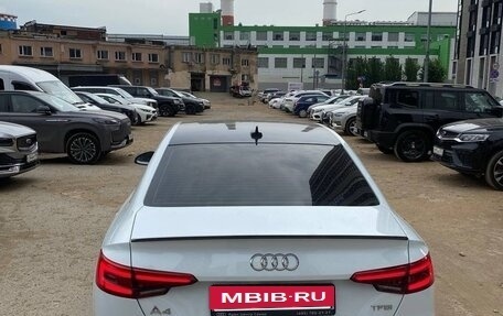 Audi A4, 2017 год, 2 420 000 рублей, 6 фотография