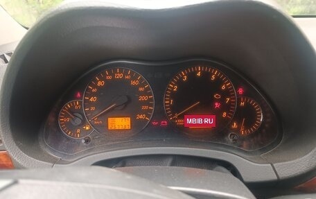 Toyota Avensis III рестайлинг, 2003 год, 580 000 рублей, 7 фотография