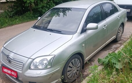 Toyota Avensis III рестайлинг, 2003 год, 580 000 рублей, 2 фотография
