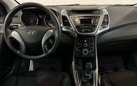 Hyundai Elantra V, 2015 год, 1 070 000 рублей, 6 фотография