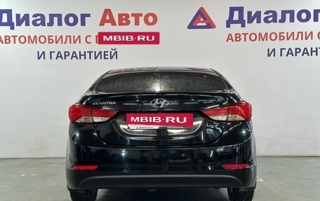 Hyundai Elantra V, 2015 год, 1 070 000 рублей, 4 фотография