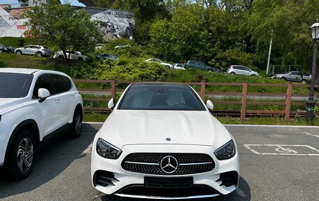 Mercedes-Benz E-Класс, 2022 год, 4 400 000 рублей, 2 фотография
