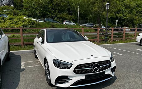 Mercedes-Benz E-Класс, 2022 год, 4 400 000 рублей, 3 фотография