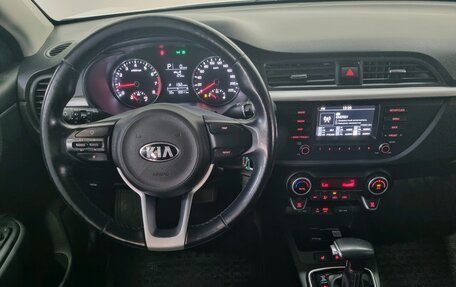 KIA Rio IV, 2018 год, 1 385 000 рублей, 12 фотография