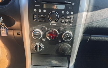 Suzuki Grand Vitara, 2010 год, 1 050 000 рублей, 2 фотография