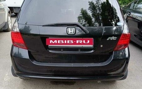 Honda Fit III, 2001 год, 280 000 рублей, 4 фотография