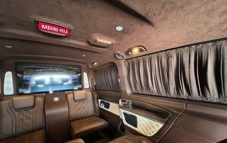 Mercedes-Benz V-Класс, 2021 год, 7 400 000 рублей, 12 фотография