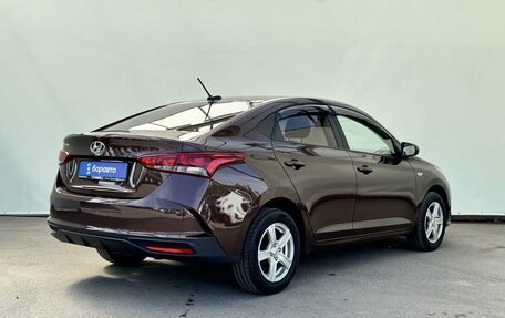 Hyundai Solaris II рестайлинг, 2021 год, 1 540 000 рублей, 5 фотография