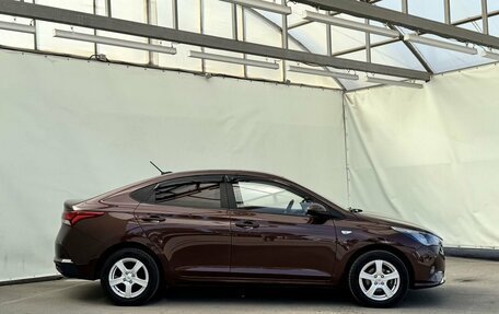 Hyundai Solaris II рестайлинг, 2021 год, 1 540 000 рублей, 10 фотография