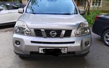Nissan X-Trail, 2010 год, 1 099 000 рублей, 2 фотография