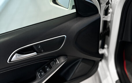 Mercedes-Benz A-Класс, 2015 год, 1 468 000 рублей, 14 фотография