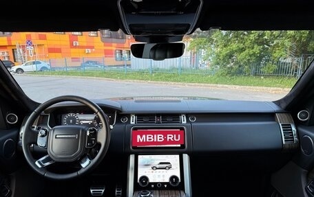 Land Rover Range Rover IV рестайлинг, 2018 год, 5 300 000 рублей, 13 фотография
