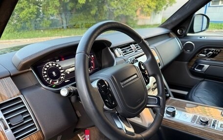 Land Rover Range Rover IV рестайлинг, 2018 год, 5 300 000 рублей, 17 фотография