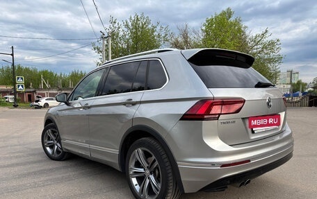 Volkswagen Tiguan II, 2018 год, 2 600 000 рублей, 4 фотография
