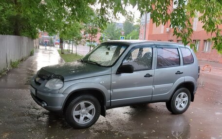 Chevrolet Niva I рестайлинг, 2012 год, 510 000 рублей, 2 фотография