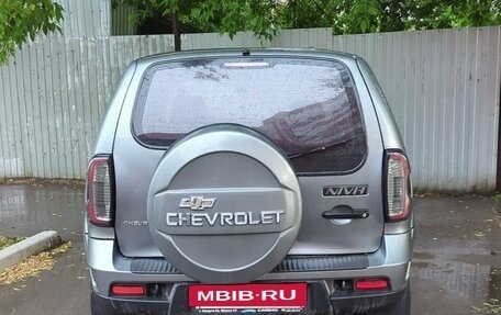 Chevrolet Niva I рестайлинг, 2012 год, 510 000 рублей, 3 фотография