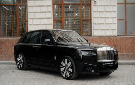 Rolls-Royce Cullinan, 2025 год, 80 000 000 рублей, 3 фотография