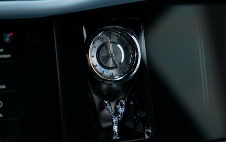 Rolls-Royce Cullinan, 2025 год, 80 000 000 рублей, 23 фотография