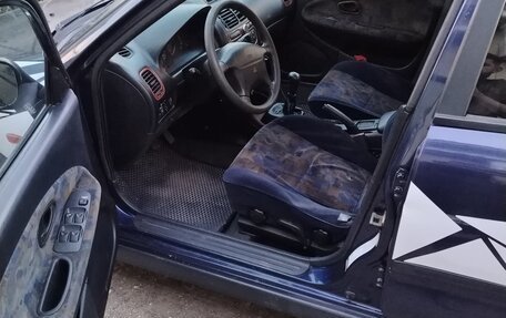 Mitsubishi Carisma I, 1998 год, 275 000 рублей, 3 фотография