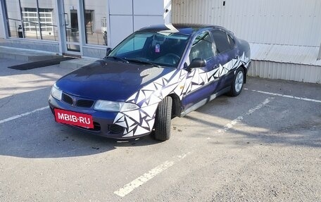 Mitsubishi Carisma I, 1998 год, 275 000 рублей, 6 фотография