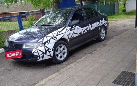Mitsubishi Carisma I, 1998 год, 275 000 рублей, 10 фотография