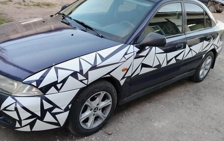 Mitsubishi Carisma I, 1998 год, 275 000 рублей, 31 фотография