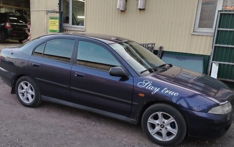 Mitsubishi Carisma I, 1998 год, 275 000 рублей, 27 фотография