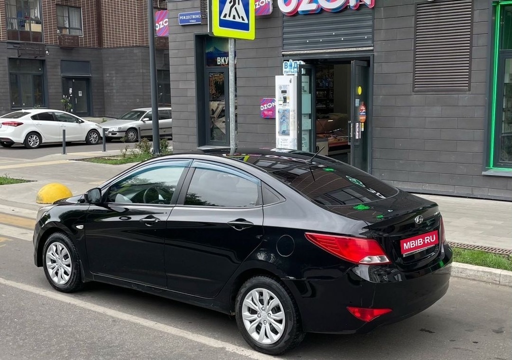 Hyundai Solaris I рестайлинг, 2015 год, 520 000 рублей, 7 фотография