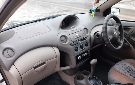Toyota Platz, 2003 год, 450 000 рублей, 5 фотография